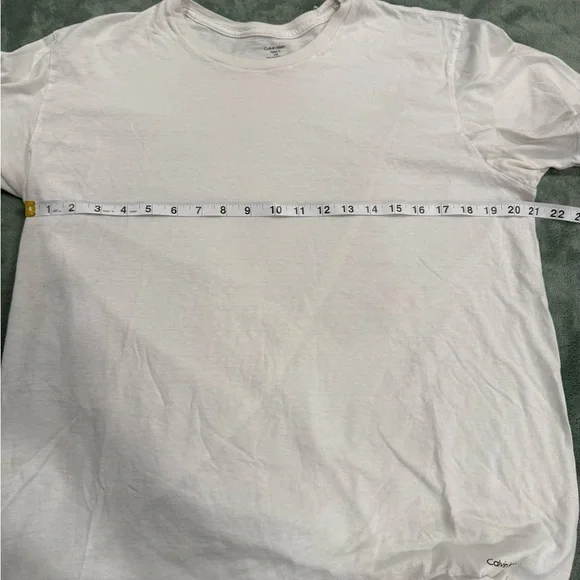 Calvin Klein White Crewneck T-Shirt Men’s Large Classic Short Sleeve Tee - Picture 3 of 5